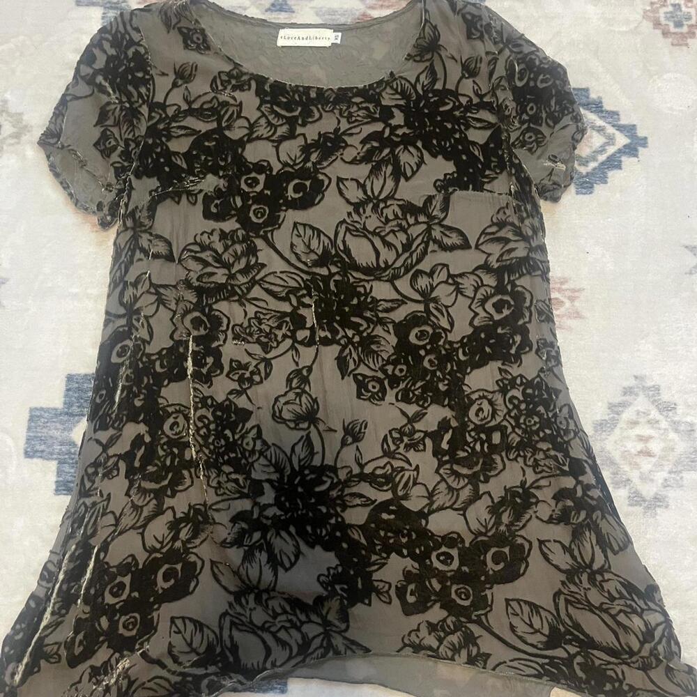 NWT 4LoveAndLiberty Burnout Velvet Floral Tunic Top – XS (Y2K Deadstock)